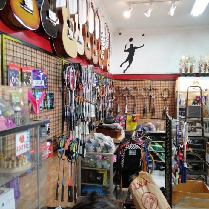 RK Kok Shuttlecock Cendrawasih Bulat Kedot