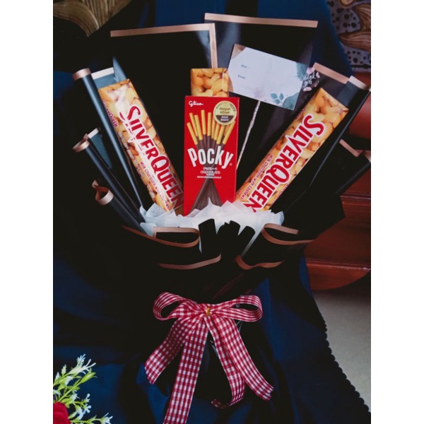 

buket cokelat silverqueen