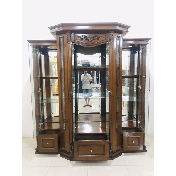 LEMARI PAJANGAN MINIMALIS MODERN BUPET PAJANGAN MINIMALIS MODERN LEMARI PANJANGAN 4 PINTU