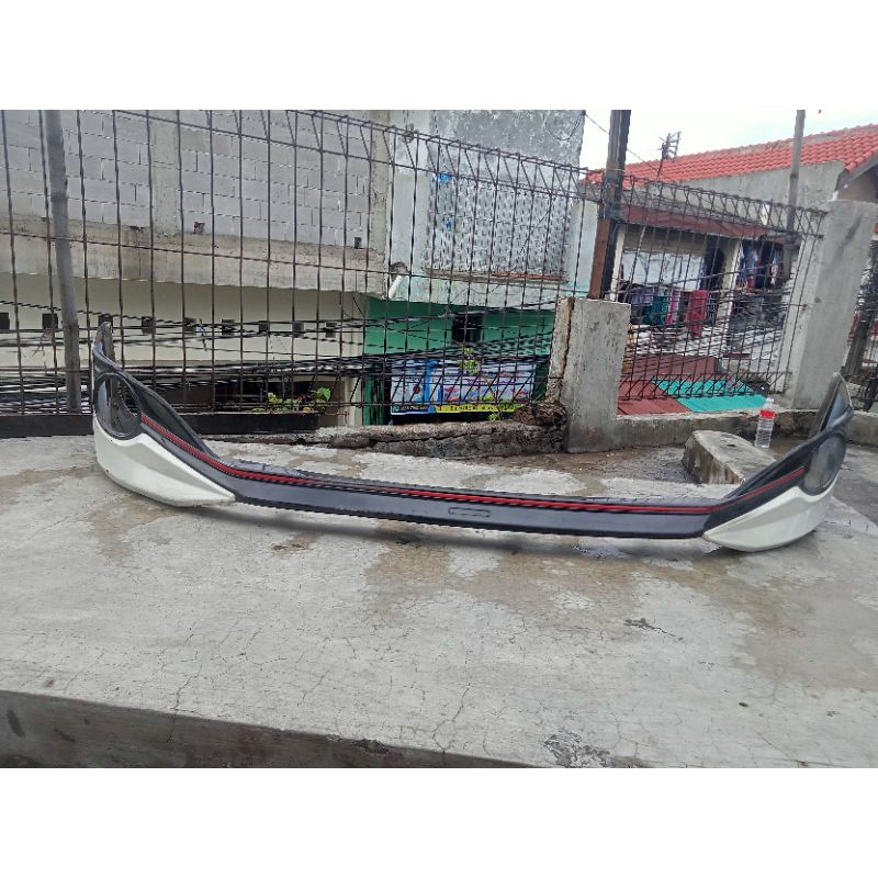 bodykit depan Yaris 2019