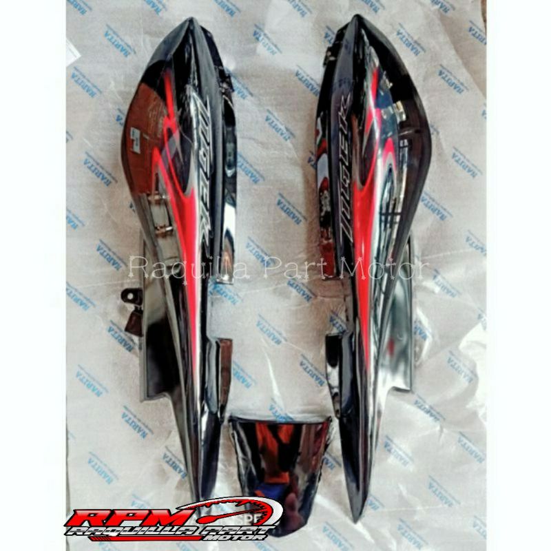 Cover Body Belakang Honda Tiger Revo Bodi Belakang Kanan kiri Set Tutup Bodi Tiger Revo Warna Hitam 