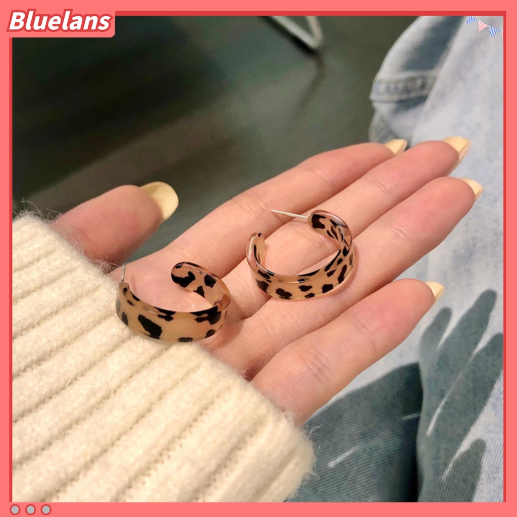 Anting Stud Panjang Bentuk Lingkaran Geometris Motif Print Leopard Bahan Resin Untuk Wanita