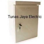 Box Panel Listrik 30x40x15 Model Topi (Kunci Putar) INDOOR/OUTDOOR