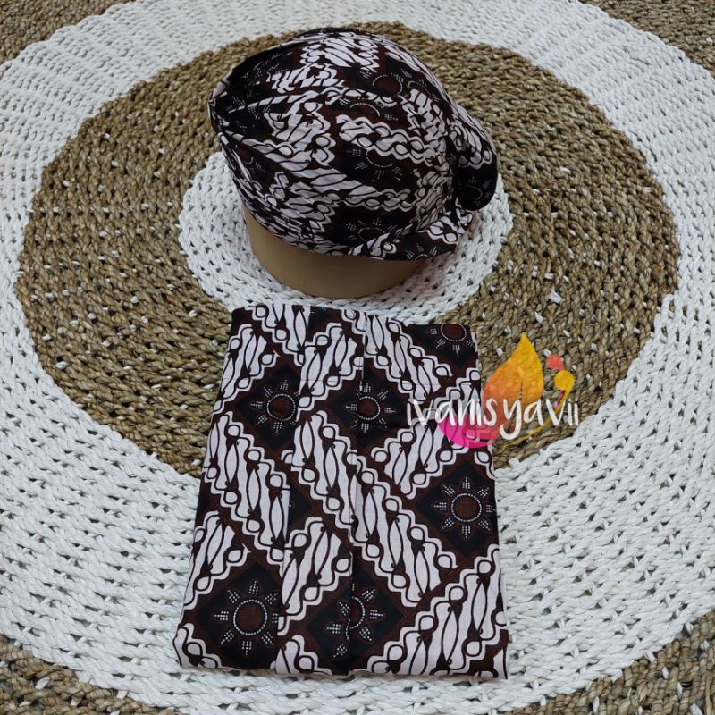 [Set] Jarik Cowok + Blangkon Jogja Mataram / Motif ParangMatahari