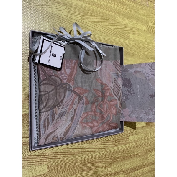 PREWASH ONLY LIKE NEW THE NUSANTARA SERIES BUTTONSCARVES  WARNA CAVE COMFY SET BENANG JARUM MONOGRAM