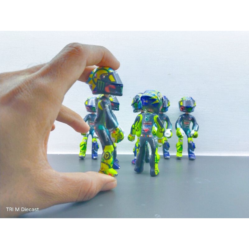 miniatur figur valentino rossi 2021, mini figure skala 1:24