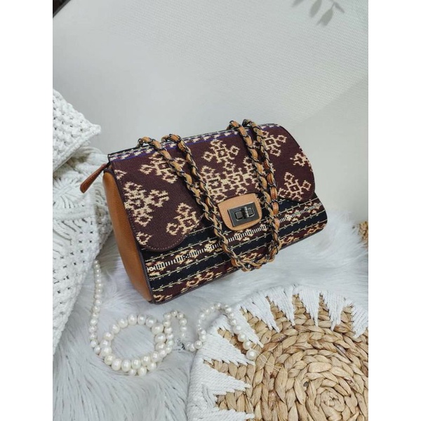 INGGIT TAS ETNIK, TAS TENUN NTT, TAS PESTA ETNIK, TAS TALI RANTAI