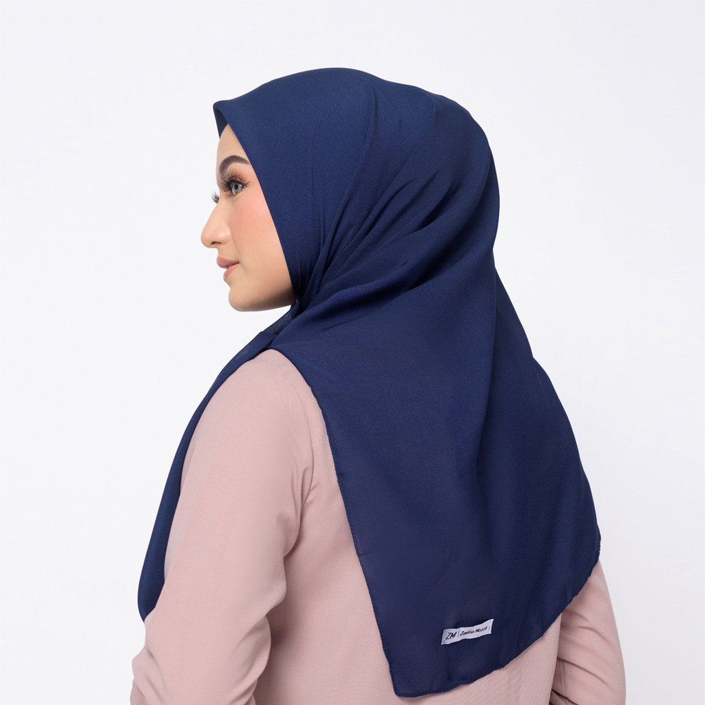 Clearance Sale - ZM Zaskia Mecca - Sana Navy Hijab Kerudung Segi Empat