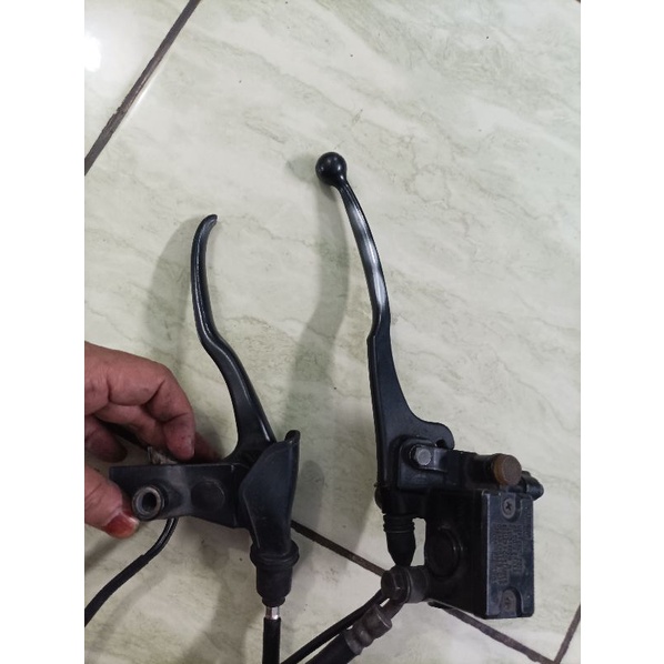 hendel rem depan dan kopling plus master rem r15 v2,r15 vva/v3 ,xabre original copotan