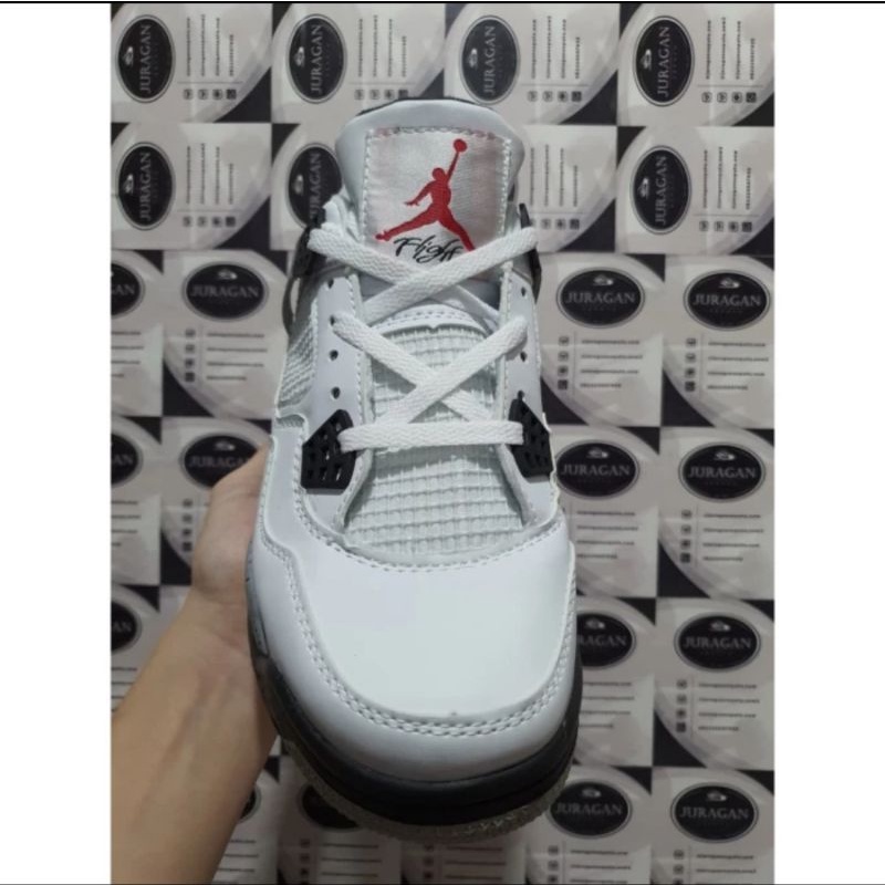 Air Jordan 4 Retro &quot;White Cement&quot;