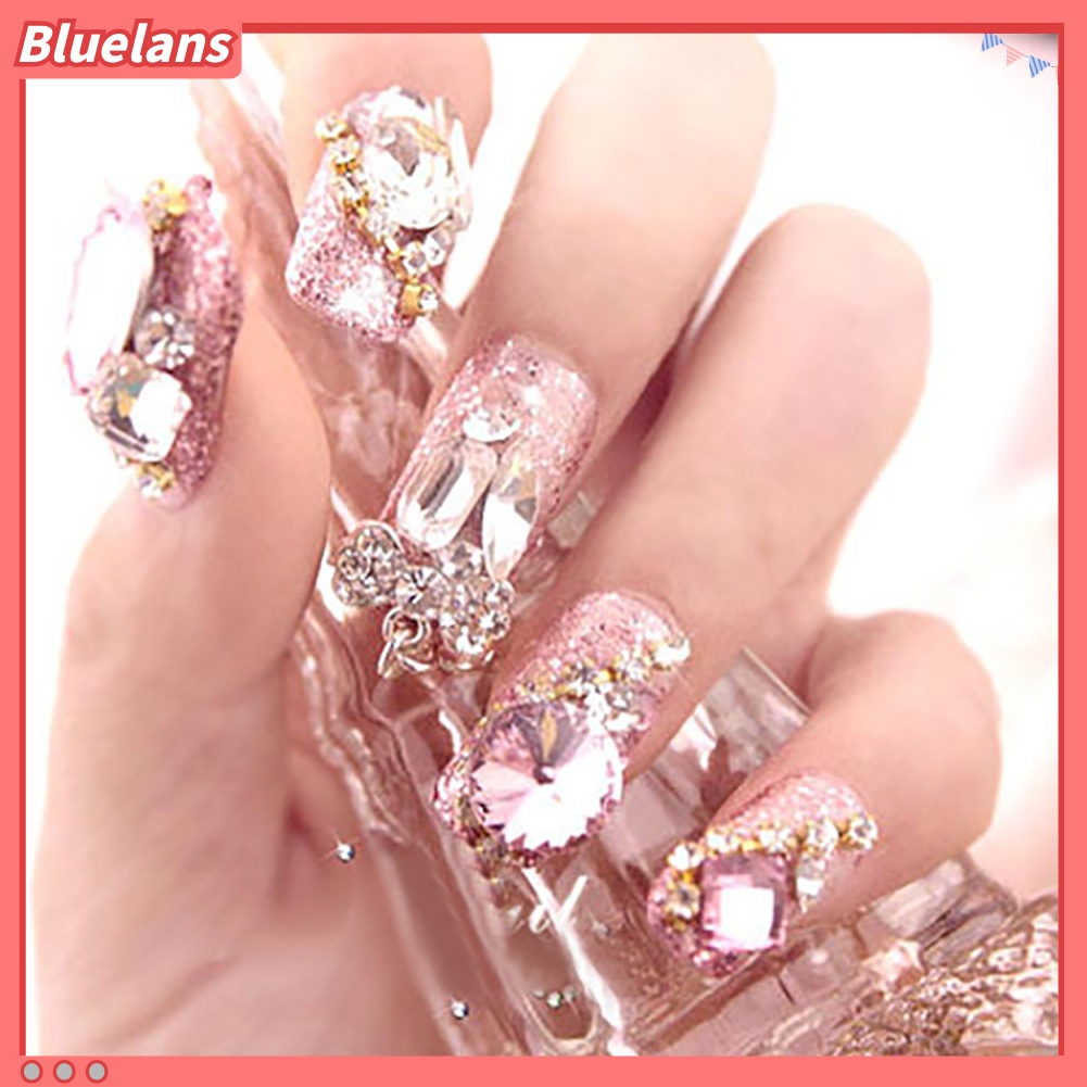 [bluelans] Stiker Stud Glitter 3D Bentuk Oval Multi Warna untuk Dekorasi Nail Art DIY