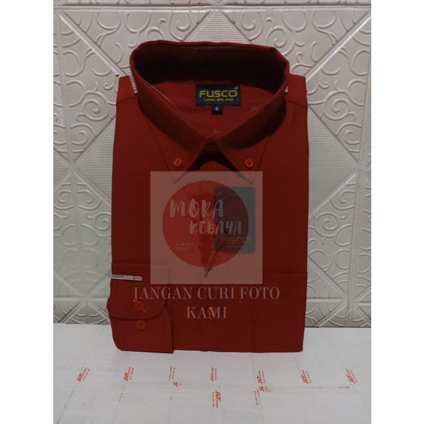 Kemeja polos reguler lengan panjang merah fusco_kemeja kerja_kemeja pria_kemeja kuliah_kemeja formal_kemeja