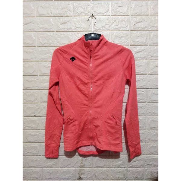 descente athletic jacket sport second