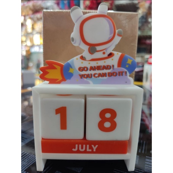 

KALENDER MEJA MANUAL / KALENDER UNIK / KELANDER MEJA KANTOR