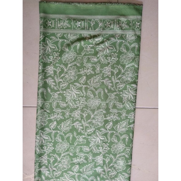 Kain Semi Sutra Fatayat NU