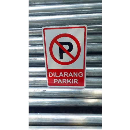 RAMBU DILARANG PARKIR