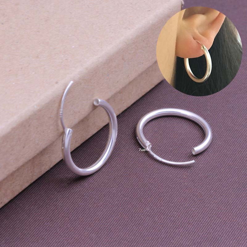 1 Pasang Anting Hoop Hypoallergenic Bahan 925 Sterling Silver Ukuran 14-20mm Warna Hitam