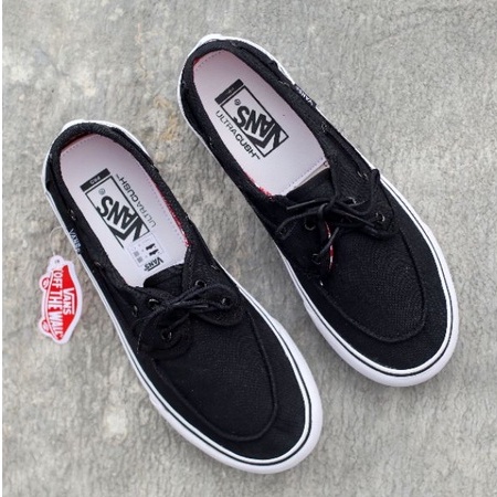 Limited Edition Zapato Black White Best Seller