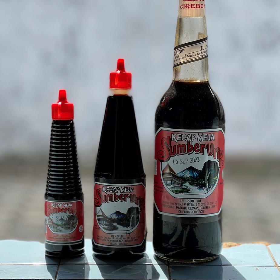 

Prioritas--Kecap Premium Sumber Urip Manis Gurih 300ml Khas Cirebon Ciledug