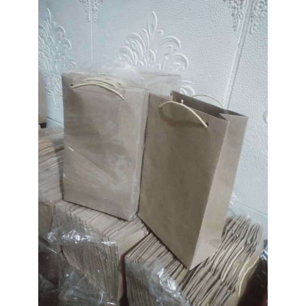 

PAKET HEMAT paperbag 50 pcs 13x5x21 cm