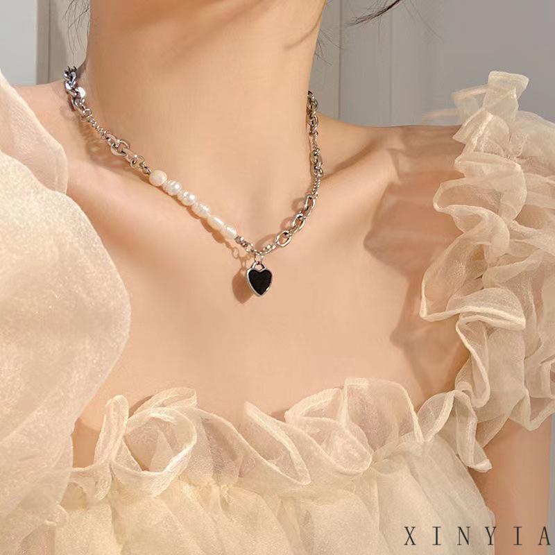 【Bayar di tempat】Kalung Mutiara  Bentuk Hati Untuk Wanita Kalung Rantai Multilayer Liontin Hati / Kupu-Kupu / Rumbai Kristal / Mutiara Vintage Untuk Wanita Butterfly