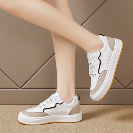 Sepatu Sneakers Wanita 090350 Sepatu Sneakers Line Import