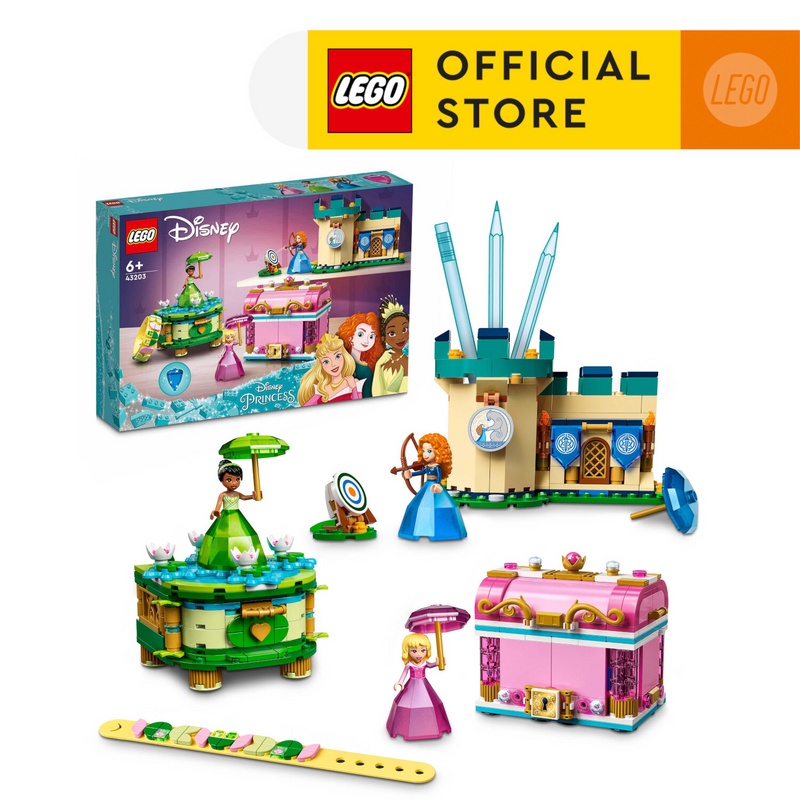 LEGO Disney Princess 43203 Aurora, Merida and Tiana’s Enchanted Creations (558 Pieces) Mainan Balok (6 Tahun+)