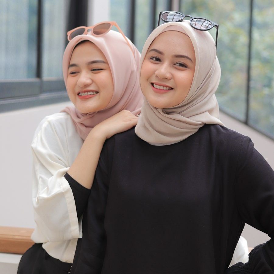 (PROMO) HIJAB BELLA SQUARE JAHIT NECI RAPIH JILBAB SEGI EMPAT BELA SQUARE POLYCOTTON / KERUDUNG SEGI EMPAT-4