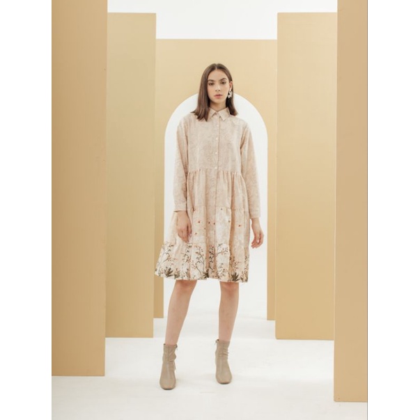 Maura Dress - Tunik Atasan Blouse Midi Dress Kemeja Wanita Busui Bahan Crinkle Premium Motif Bunga Oversize - Bysic.id