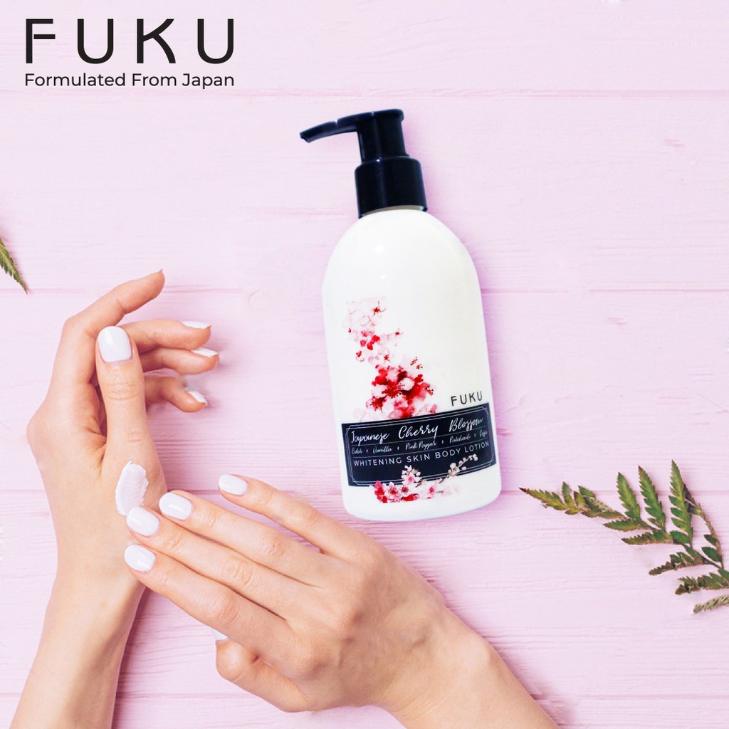 FUKU HAND LOTION PUMP PELEMBAB TUBUH 250ML CHERRY BLOSSOM