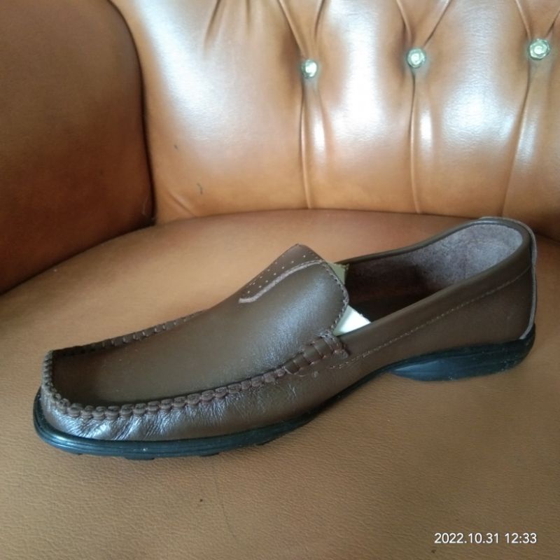 Sepatu Bally 3829