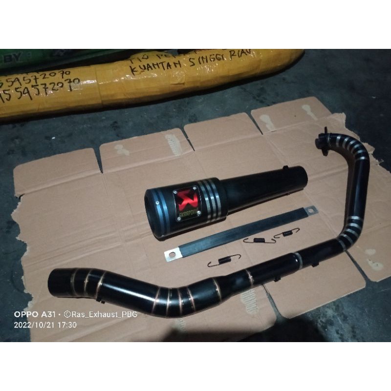 knalpot Akrapovic black Vixion new