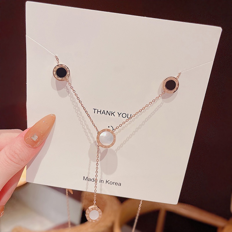 Kalung Rantai Lapis Titanium Steel 18k Dengan Liontin Bulat Untuk Wanita