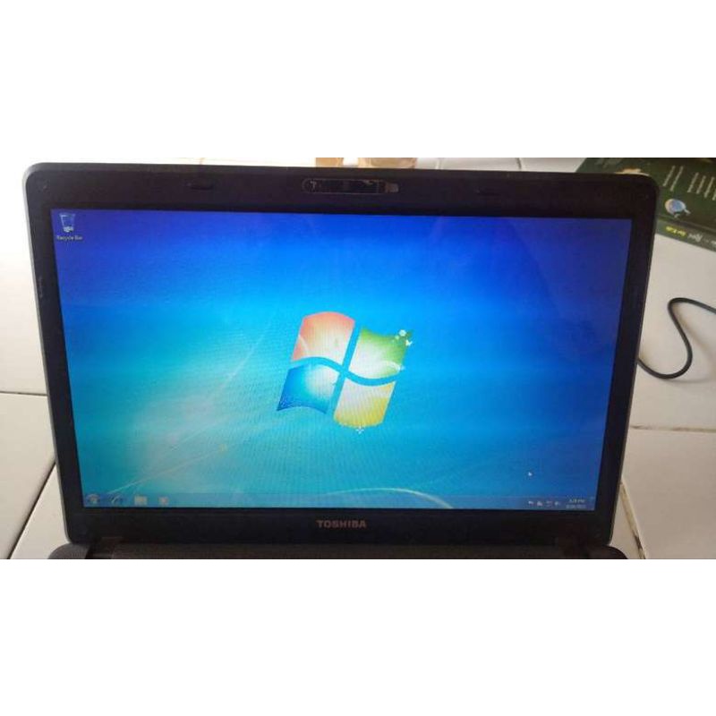 Jual Santuy Laptop Toshiba Satellite C600 SEKEN / BEKAS