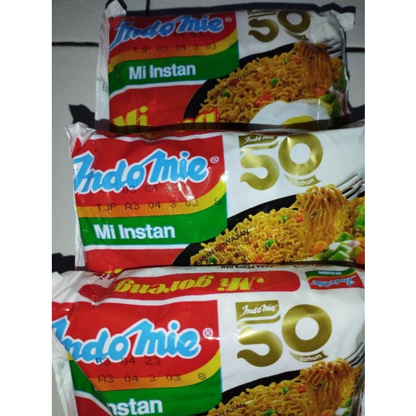 

indomie mie goreng 5 pcs