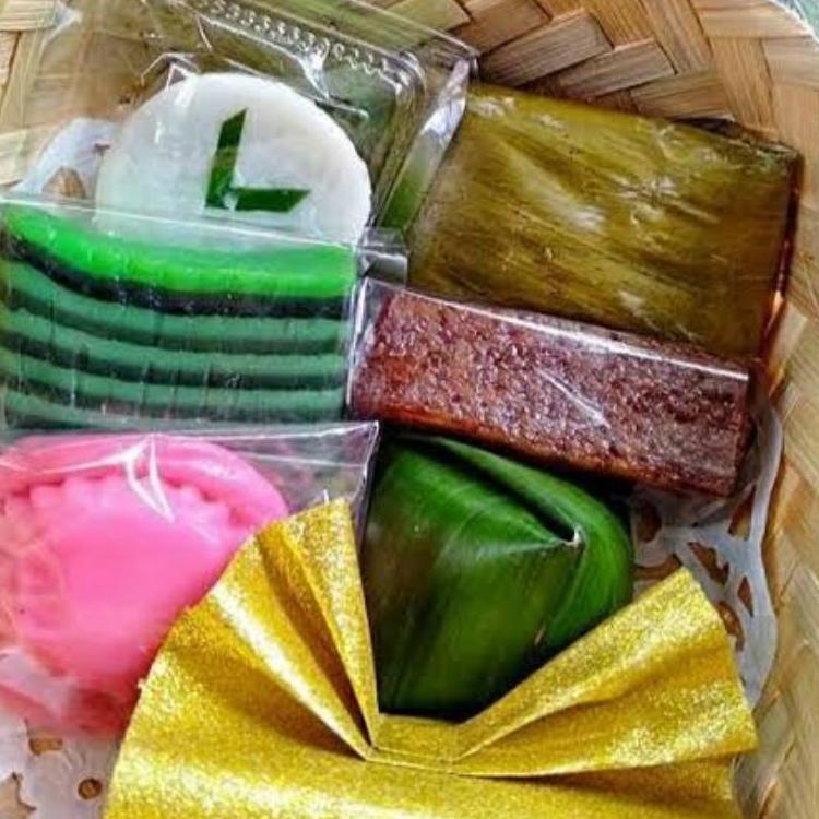 

IDn4N8z--Snack Box Besek Isi 6 Halal Murah Higienis