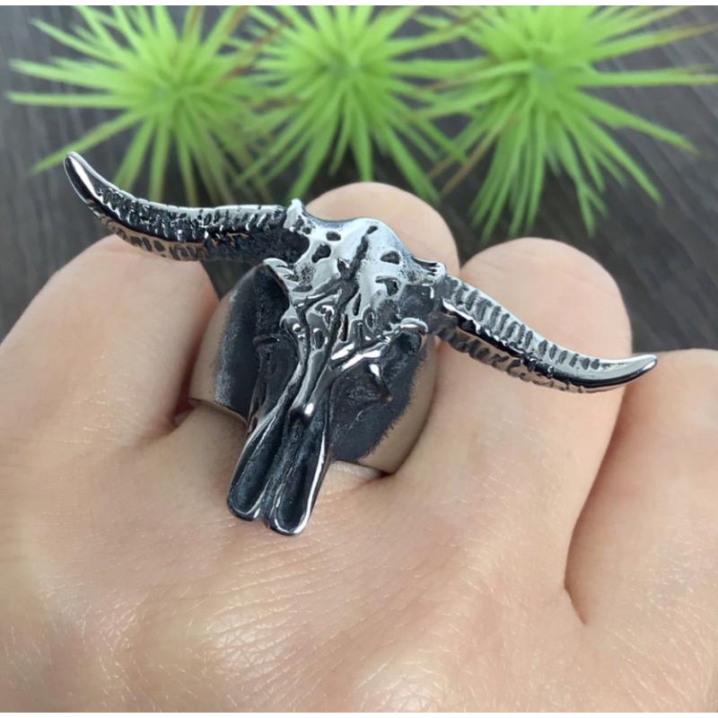 Cincin Lapis Silver Desain Kepala Banteng Gaya Vintage Nordic Rock Untuk Pria