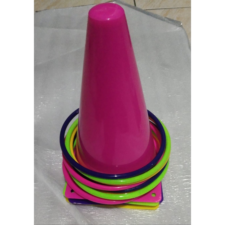 Mainan lempar cicin jumbo