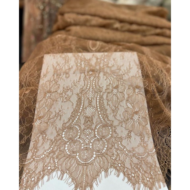 lace chantily panel