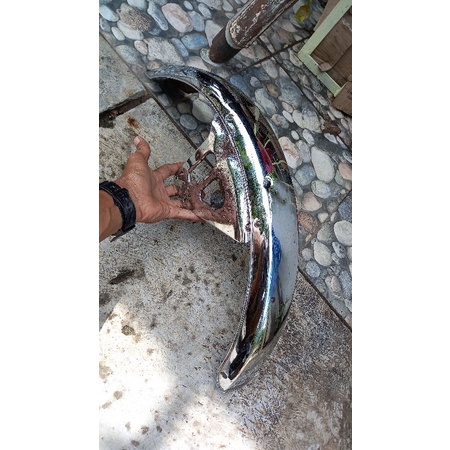 spakbor depan honda win 100 besi slebor original copotan second