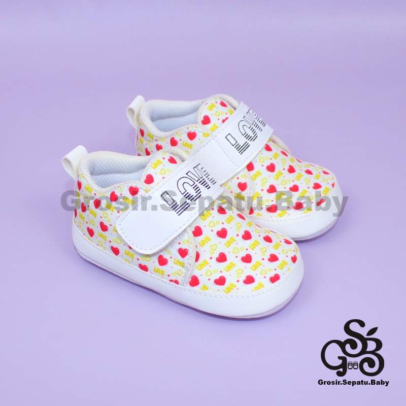 Prewalker - Sepatu Bayi - Baby Shoes | 2-12 bulan | motif LOVE Putih ringan &amp; fleksibel