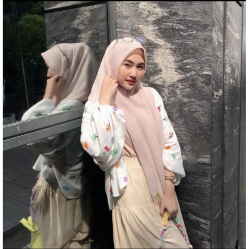 OUTER KIYOWO OUTER RAINBOW OUTER KEKINIAN OUTER FASHION MUSLIM OUTER TERBARU