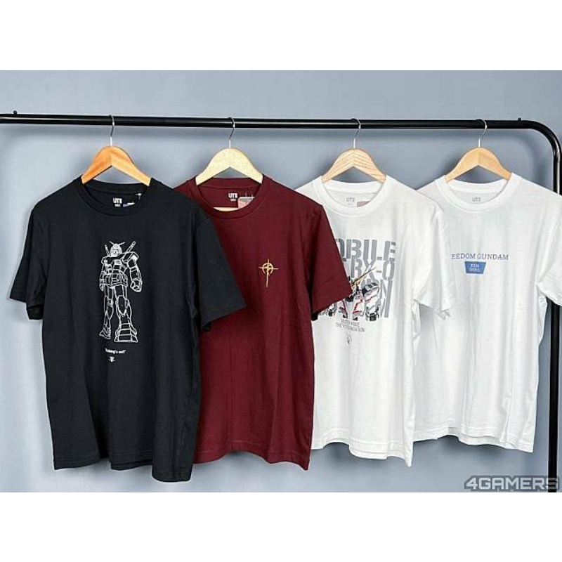 kaos uniqlo gundam original