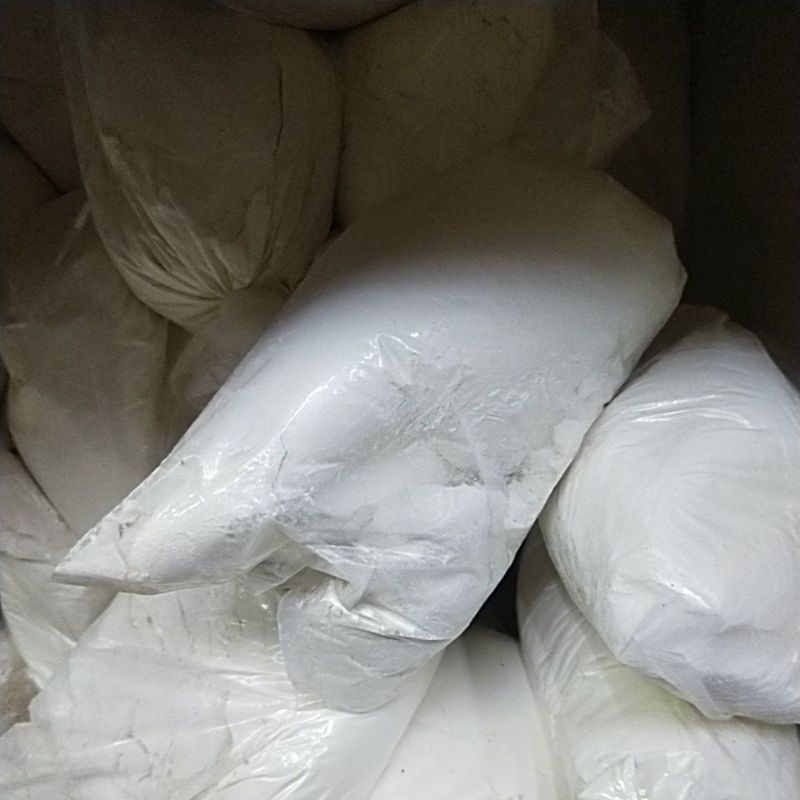 tepung terigu cakra 1 kg