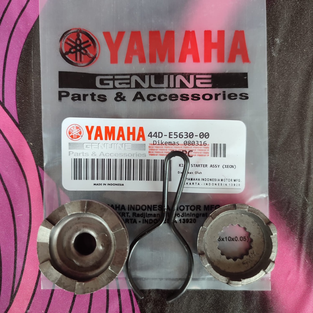 GIGI PINION YAMAHA XEON 44D-E5630-00