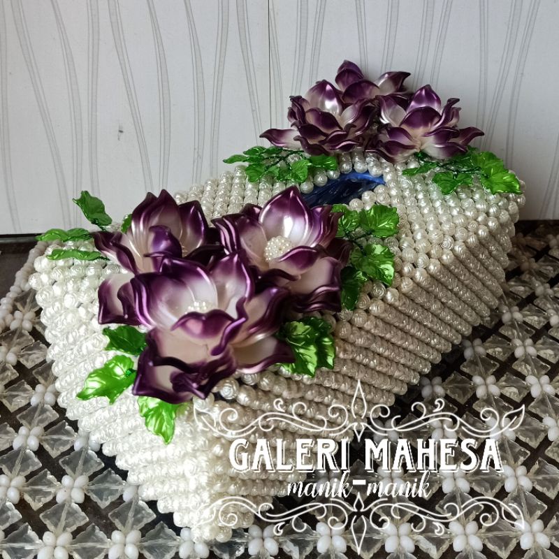 KOTAK TISU MEWAH, KOTAK TISU CANTIK, KOTAK TISU MANIK-MANIK BUNGA BESAR, KOTAK TISU MANIK-MANIK MUTI