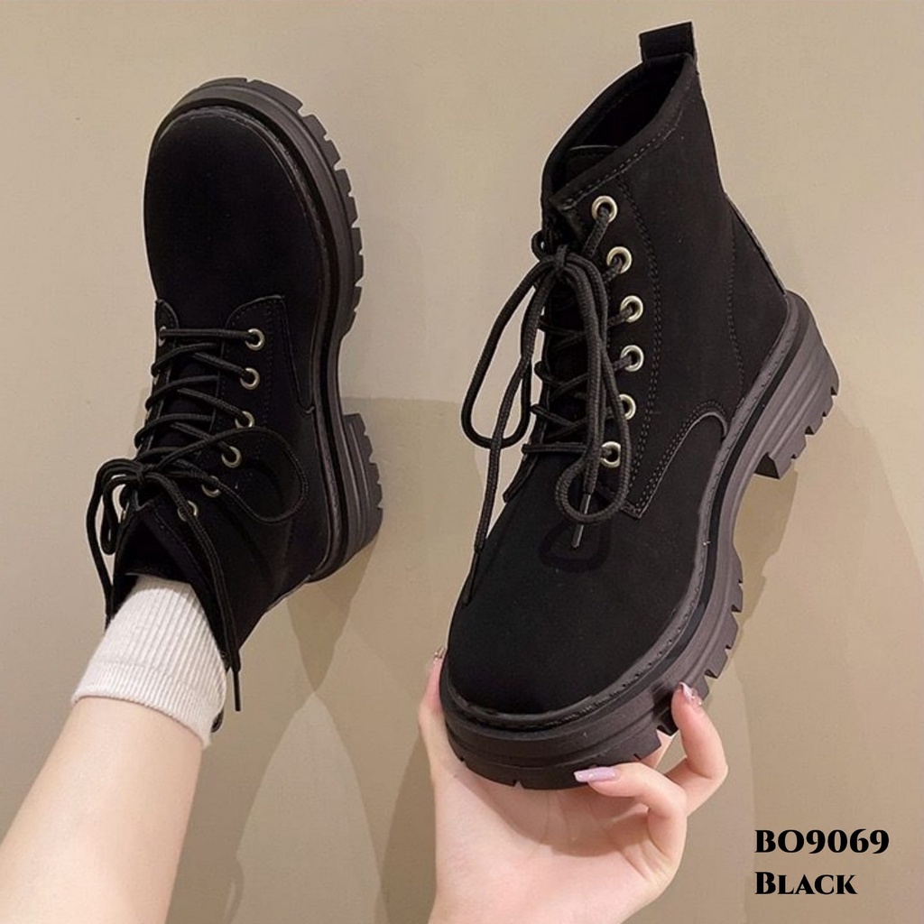 WYN SEPATU  BOOTS FASHION KOREA BO9069