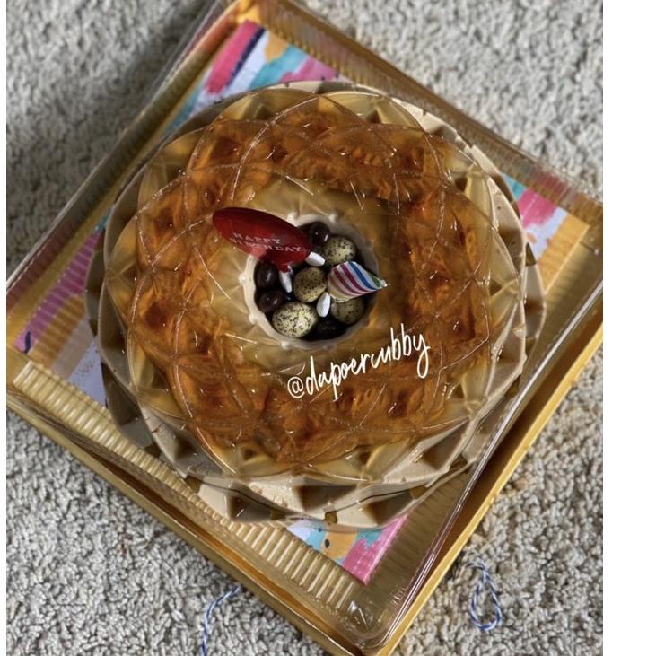 

Update! Mika Puding muat di box 25x25cm dijual per 5bh 민