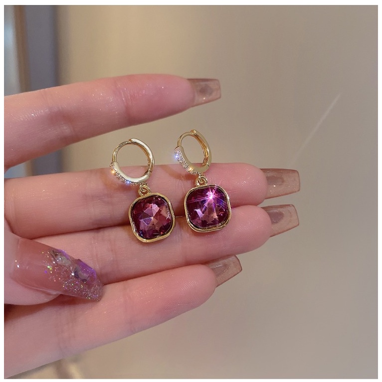 Anting Kristal Berlian Desain Niche Untuk Wanita