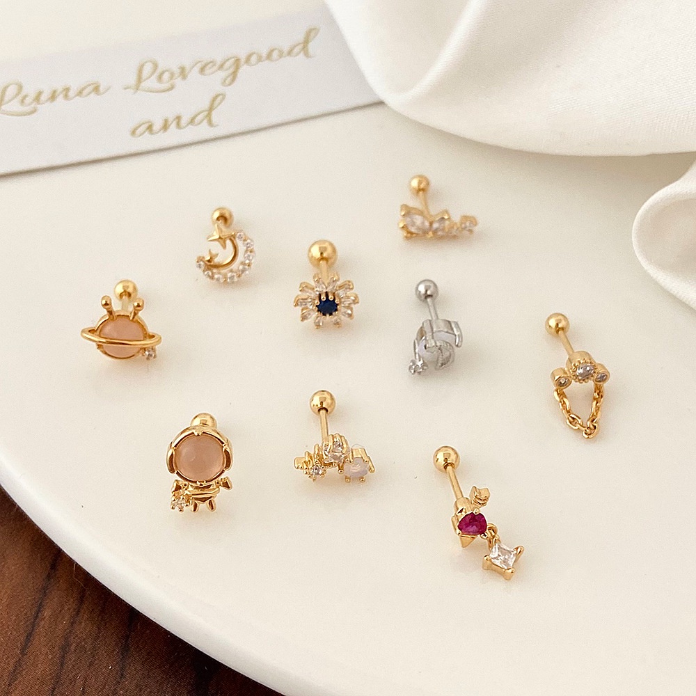 Anting Tusuk Gantung Wanita Desain Bunga / Bintang / Hati / Beruang Mini Hias Berlian Gaya Korea / Mewah Untuk Hadiah